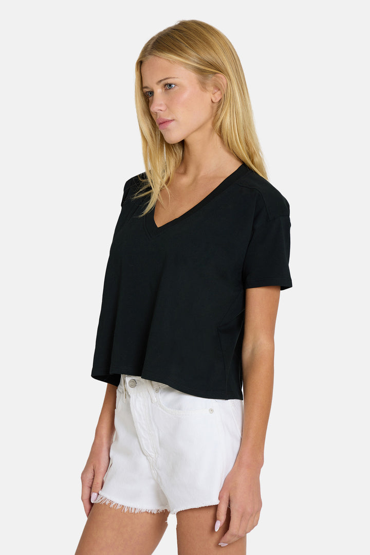 Vivi V-Neck Tee Black