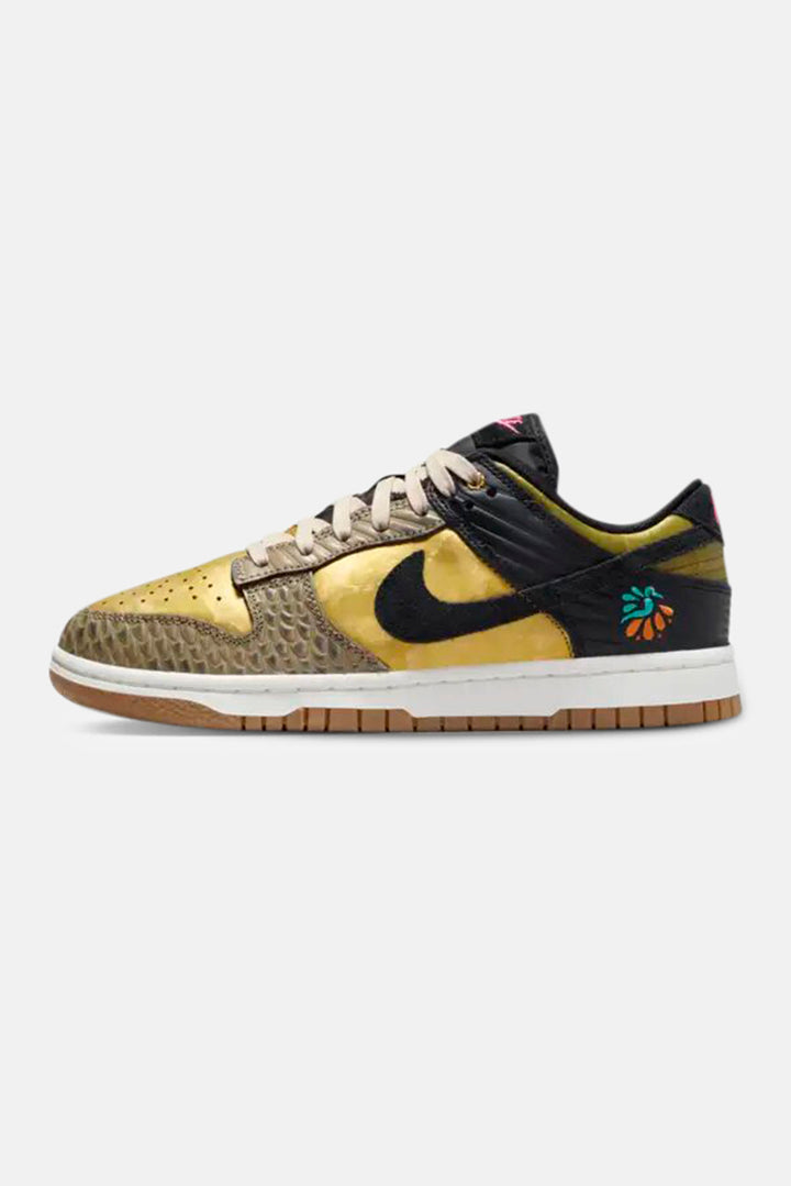 Women's Dunk Low "Día De Muertos" Gold