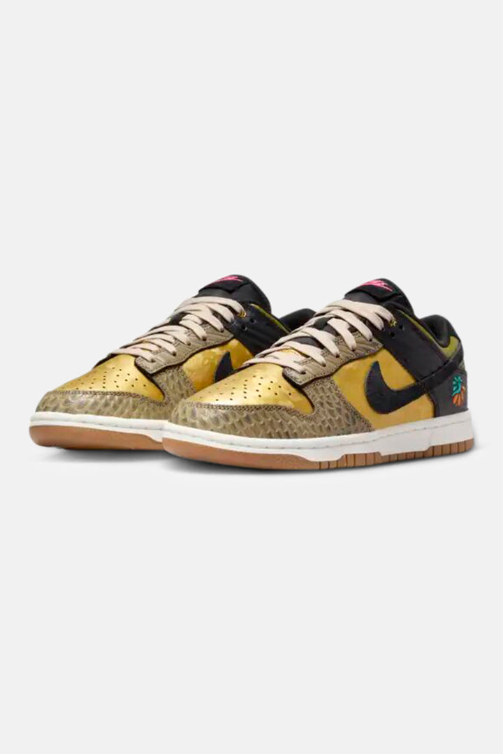 Women's Dunk Low "Día De Muertos" Gold