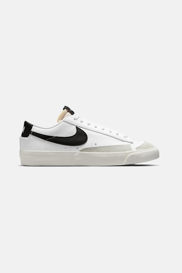 Nike White/Sail/Black Blazer Low '77 - blueandcream